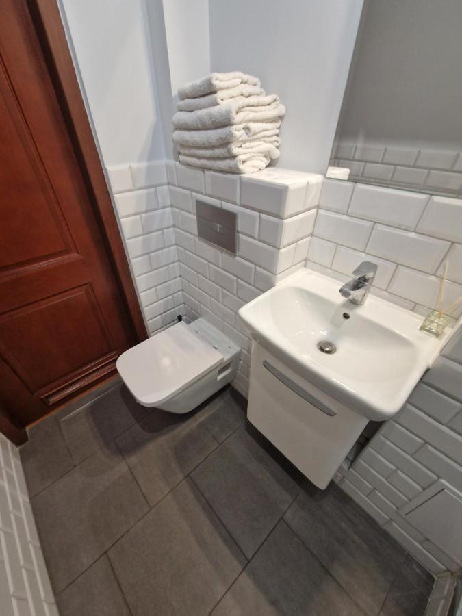View Apartments And Rooms Appartement